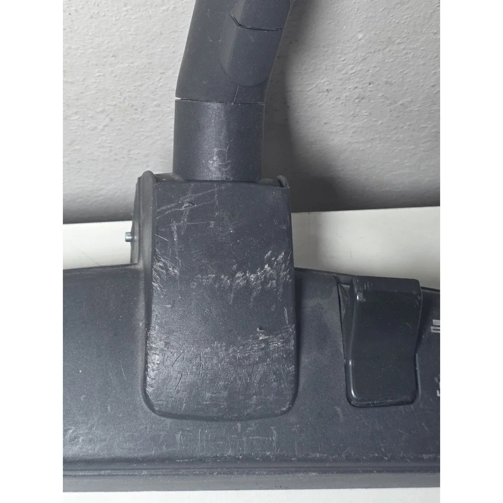 Miele pretty scuffed